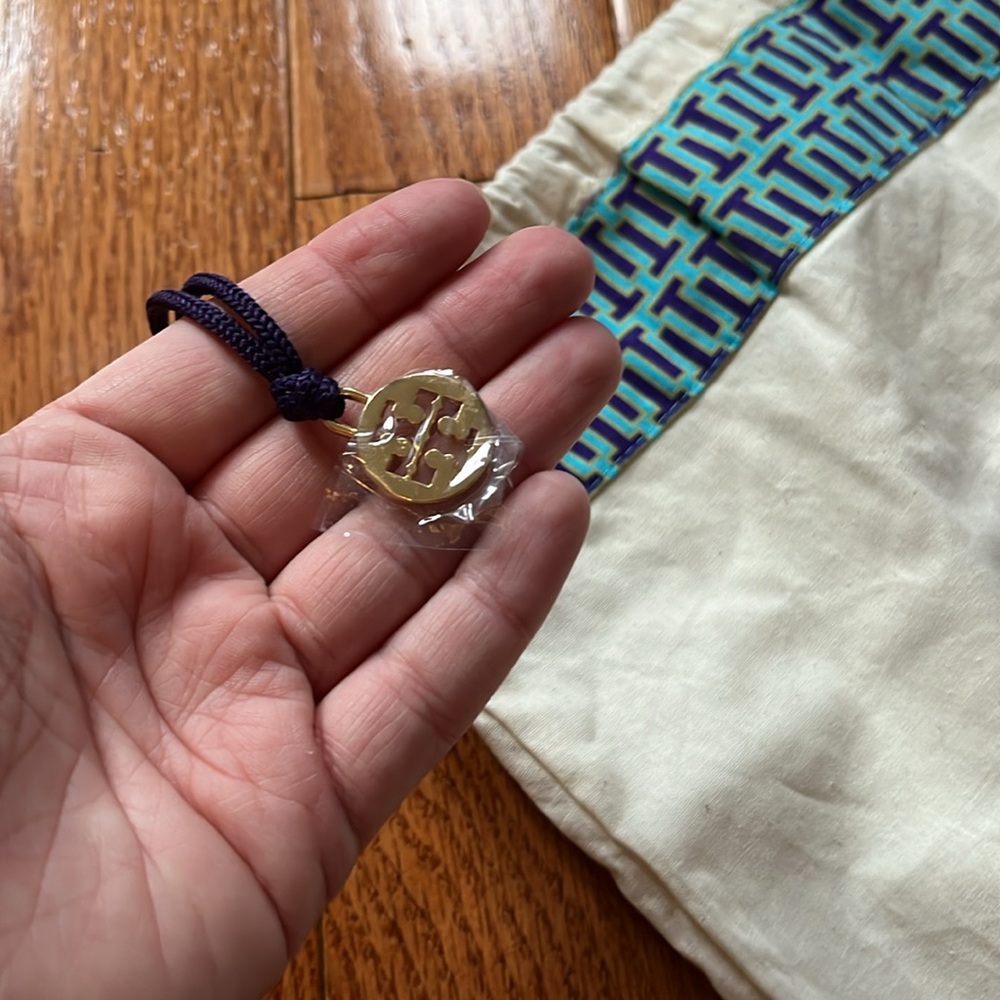 Tory Burch dust bag XL - Picture 2 of 3